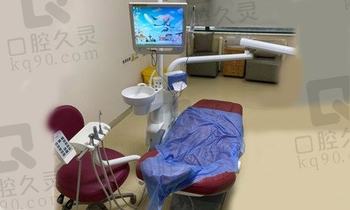 成都团圆口腔医院诊疗室