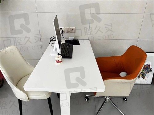 潜江偲毅口腔诊所面诊室