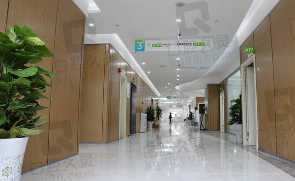 成都中医大银海眼科医院环境4