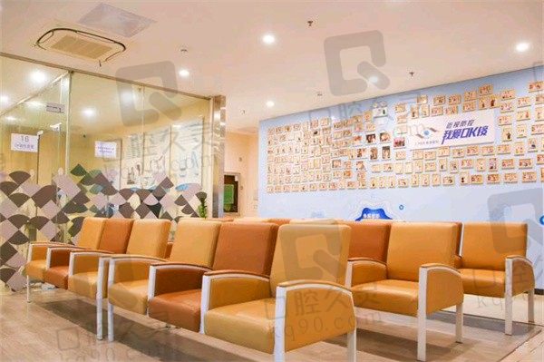 深圳新安希玛林顺潮眼科医院大厅