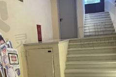 颍州郭丽口腔门诊部楼道