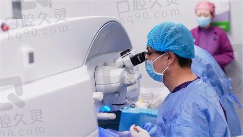 大连爱尔眼科医院谭永和高度近视并发症治疗11000元起，技术好避免不良应影响