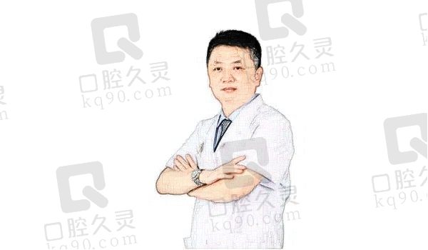 珠海九龙医院口腔科储志强医生怎么样？储志强种牙技术在线种牙价格划算