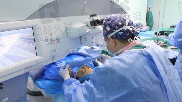 九江爱尔眼科医院谭桂英半飞秒手术重塑清晰视界,价格10000元起开启你的光明未来