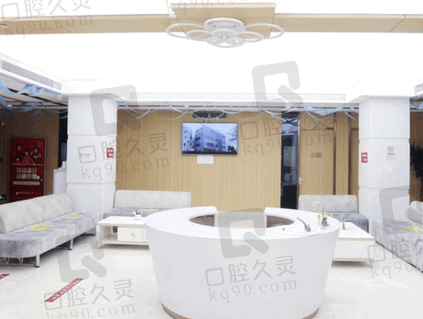 北京中诺口腔医院医生排名,分享各位医生种植牙的优势及收费