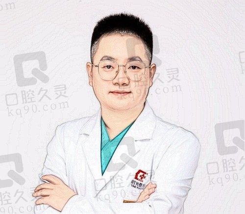 瞿健