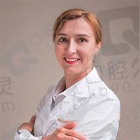 丹妮拉