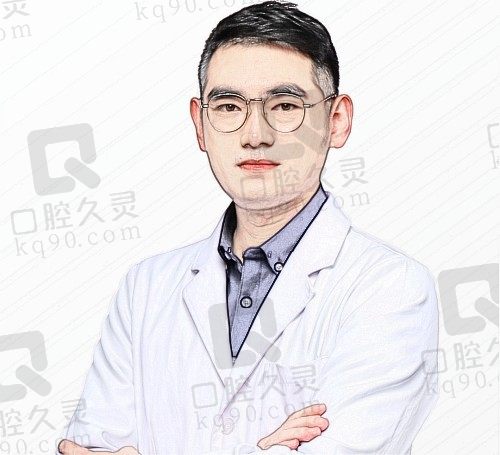 南京六城口腔单腾飞