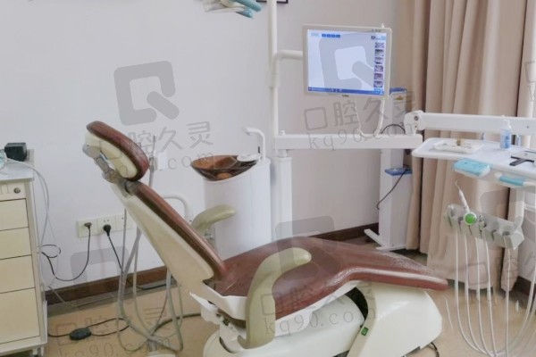 盐城艾博口腔牙椅