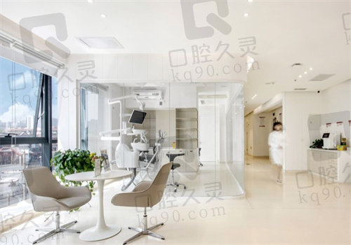小白兔口腔收费贵不贵