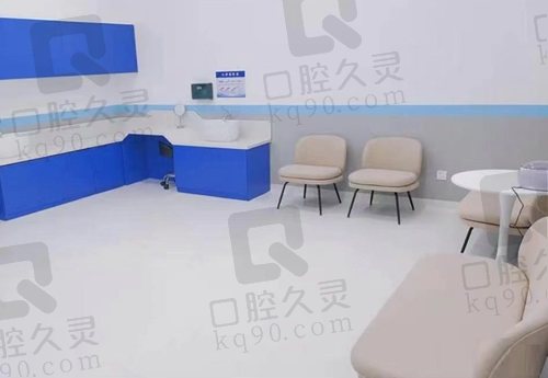 上海未来视界眼科门诊部候诊区