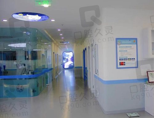 上海未来视界眼科医院走廊
