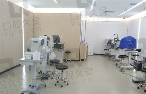 广州华厦维尔视眼科医院验光室