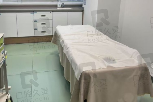 深圳博爱曙光医院医师团队介绍