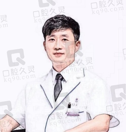 南京康美美容医院冯思阳医生