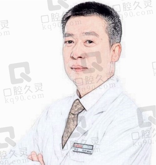 廣州朱云隆胸醫(yī)生簡介