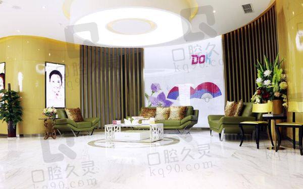 重慶銅雀臺(tái)怎么樣