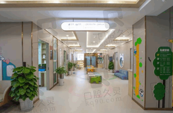 成都新桥口腔医院种牙怎么样