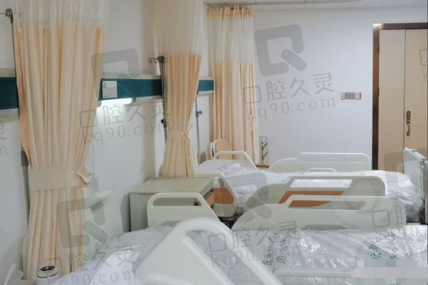 谢卫国医生隆鼻手术的价格参考