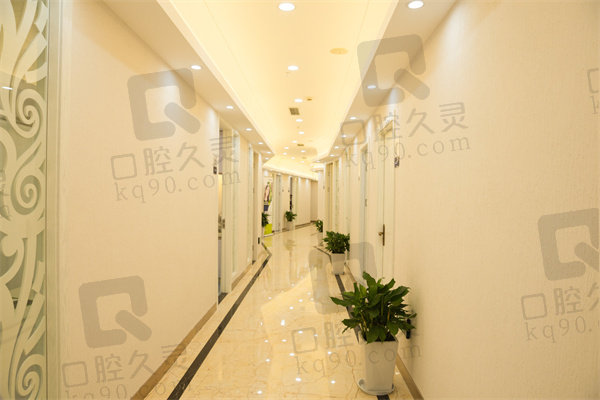 上海松丰齿科牙齿贴面技术怎么样？