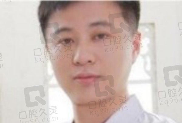 张哲