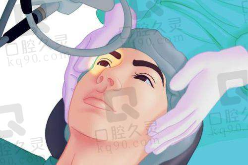 角膜移植：为黑暗中的患者点亮曙光