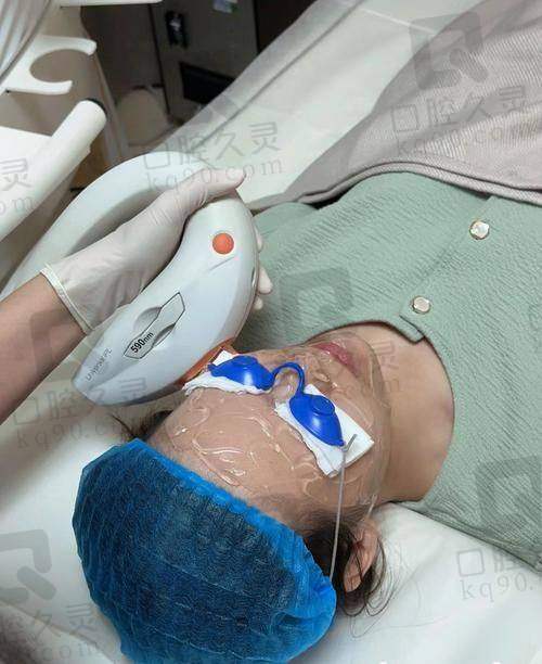 四、厦门趣净肤医疗美容门诊部怎么预约：