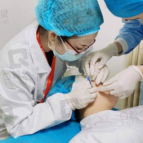 上海吴贞跃医生馒化脸修复怎么样?看这篇全方位揭秘,含技术、案例与口碑