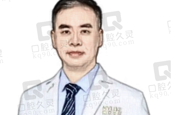 李国伟