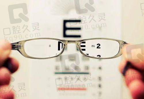 南宁爱尔眼科医院医生团队