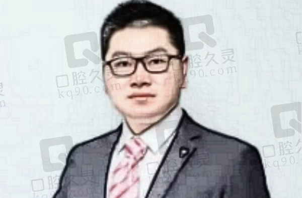 李亚飞